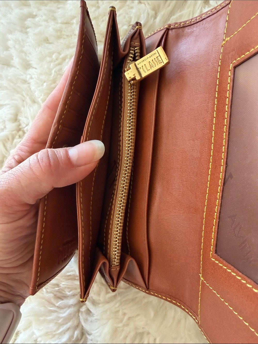 Alviero Martini Trifold Wallet - Picture 10 of 12